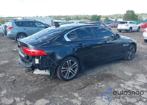 2017 Jaguar Xe 35T Premium из США, поврежденный, VIN SAJAJ4BV9HA960829